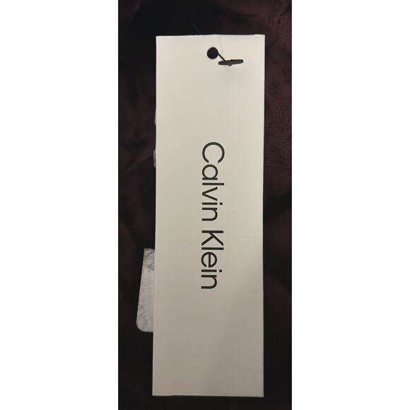 NWT Calvin Klein Stand Collar Quilted Burgundy Velour Bomber Jacket Large - Picture 9 of 9